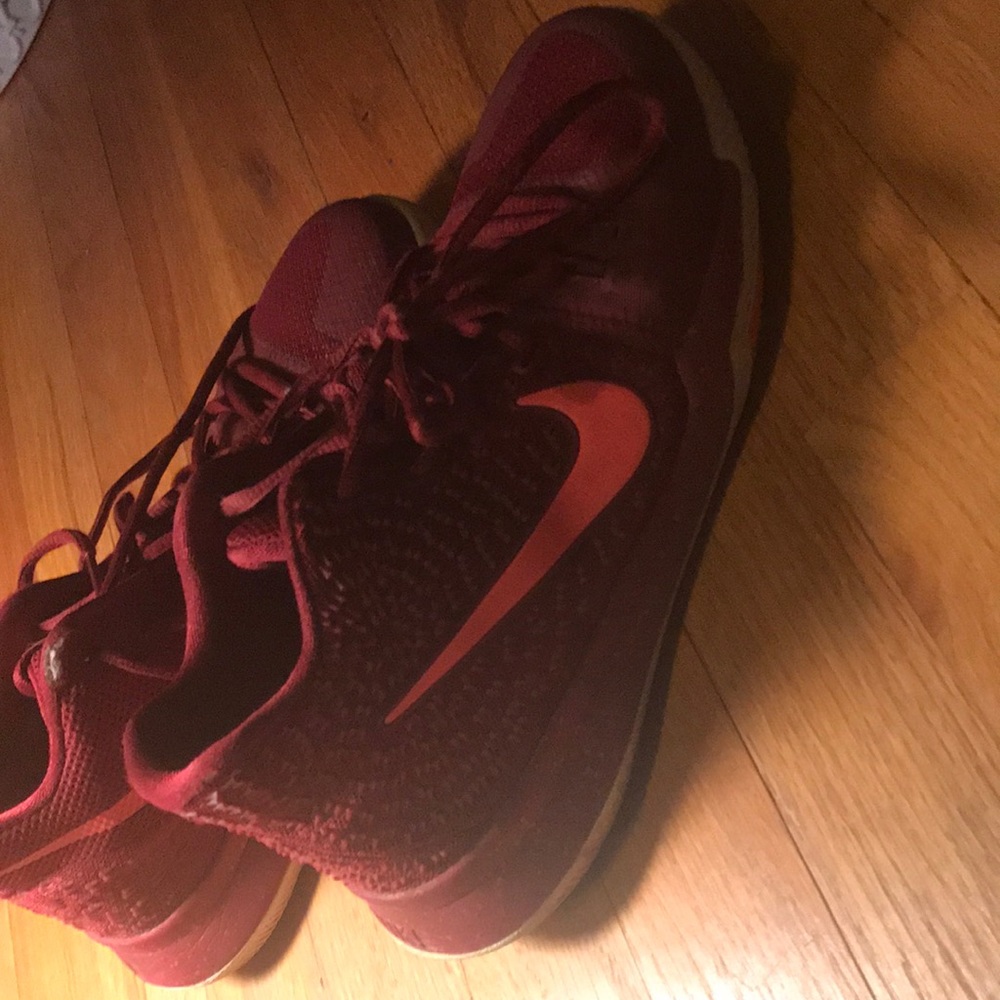 Kyrie 3s Team Red